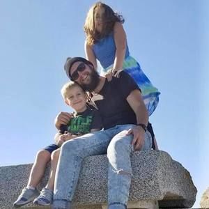 Meet your Posher, Marc